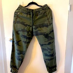 TNA Cammo Cargo